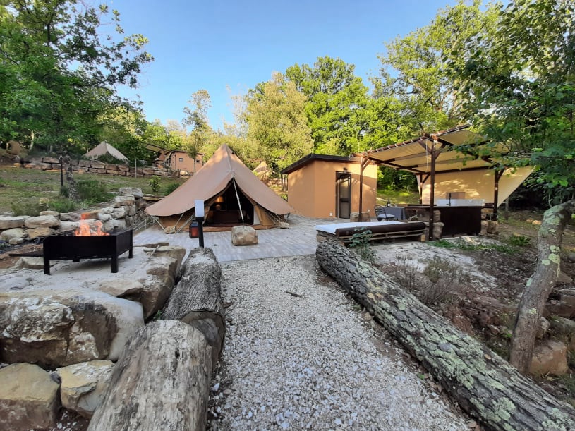 Glamping tent in tuscany